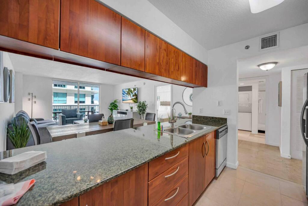 Spacious 36Th Flr 1 Bd 1 Bt • Brickell • Bay View Miami Extérieur photo